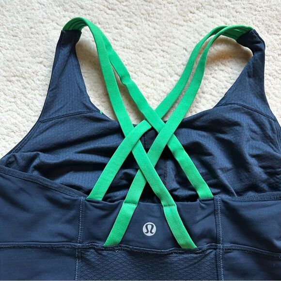 EUC Lululemon Navy and Green Striped Tank Top - Picture 4 of 4